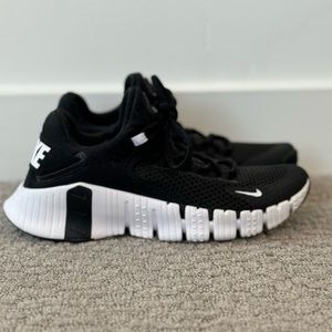 Nike Women's Metcon training shoe